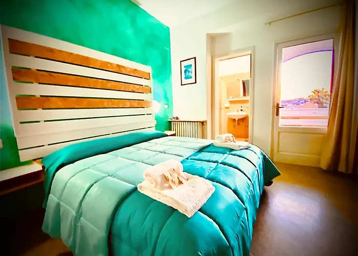 2 Mari Hotel 2*